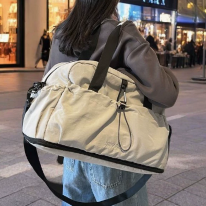 일상채움 신발 분리형 여행용 보스턴백 헬스 운동 여행 가방