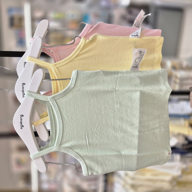 아가방[동아쇼핑점] #빠른선택# 유아신생아 무형광 공용 민소매런닝 보들보들한촉감 활동하기좋은 스판감 단독으로 이너로 올여름도 시원하게~ 쥬디끈나시런닝