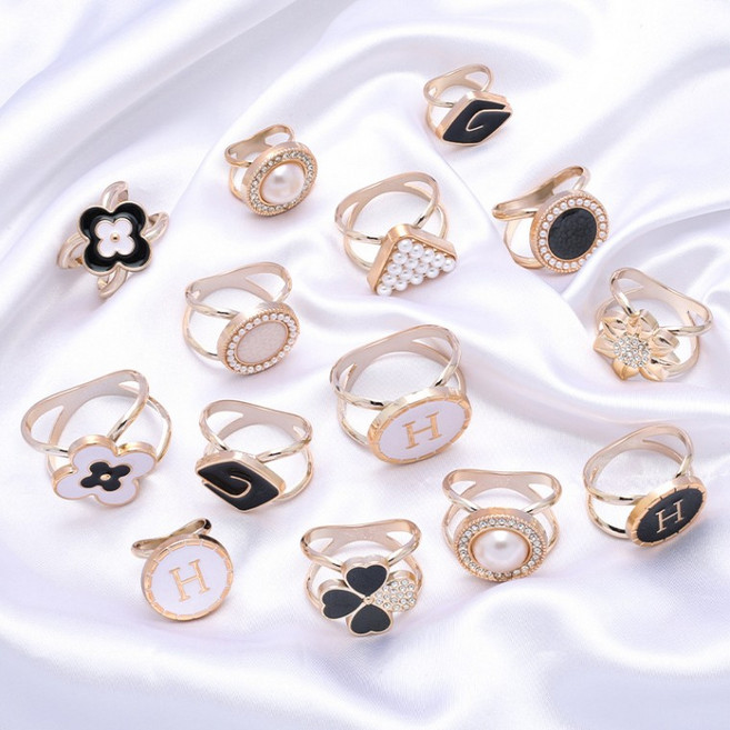 [인기템]쁘띠 스카프링 스카프 고리 홀더 체인 큐빅 보석 진주 브로치 악세사리 단체 선물