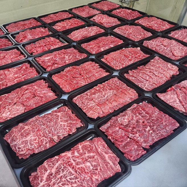 국내산 1등급 한우 로스 구이용 눈꽃 설깃살 200g, 1개