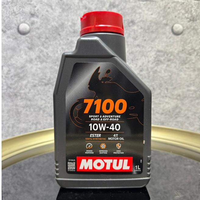 MOTUL 魔特 7100 4T 全合成酯類機油 10W-40 MA2 1L, 1個, 10W40 1L