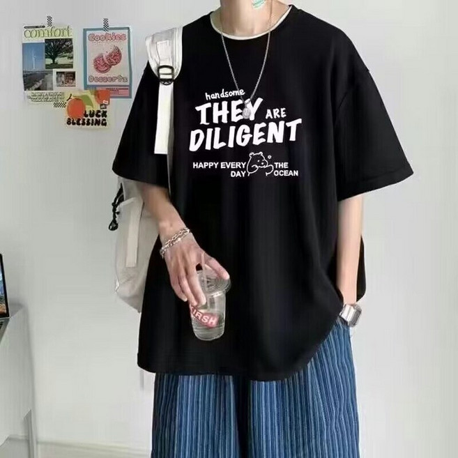 男款短袖T恤，夏季寬鬆潮流印花短袖衫