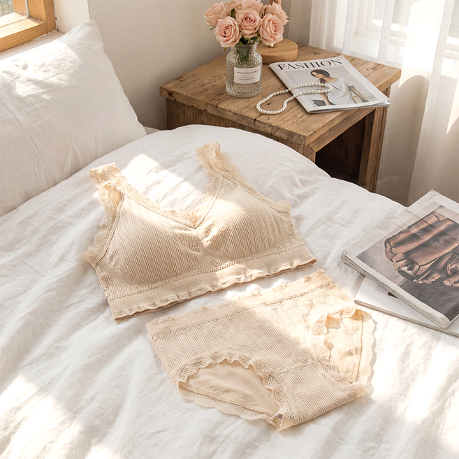 꿀쥬 레이스 볼륨 브라렛 세트