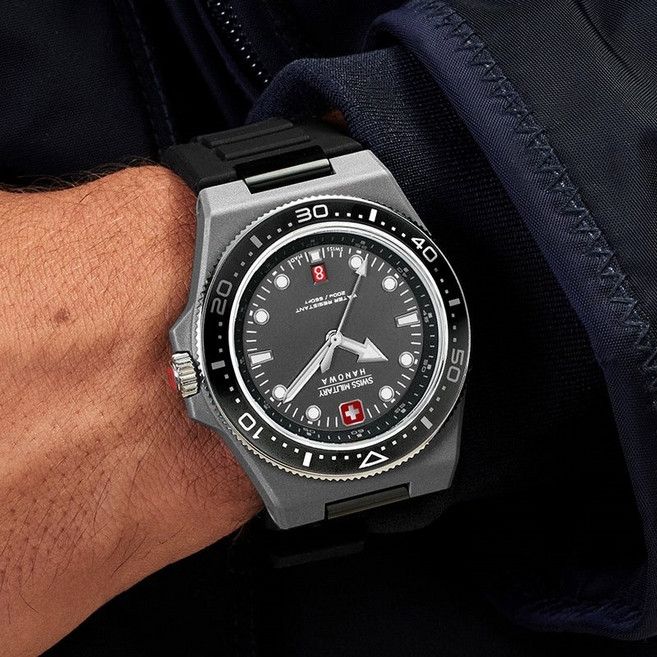 스위스 밀리터리 하노와 남성 우레탄 다이버시계 SMWGN0001182
