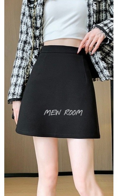 百搭素色毛呢短裙 高腰 A字版型