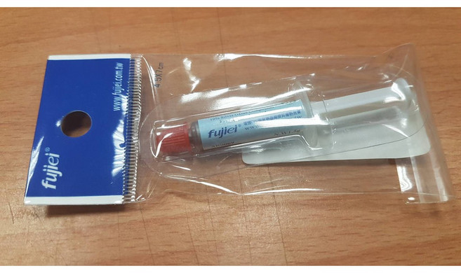 Fujiei 散熱膏 1.5公克 針筒式 CL700, 1個