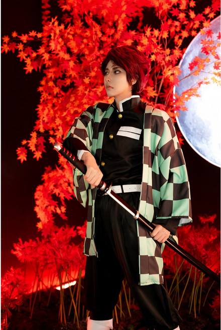 코스어몰 탄지로 코스프레 의상 귀멸의칼날 촬영 파티