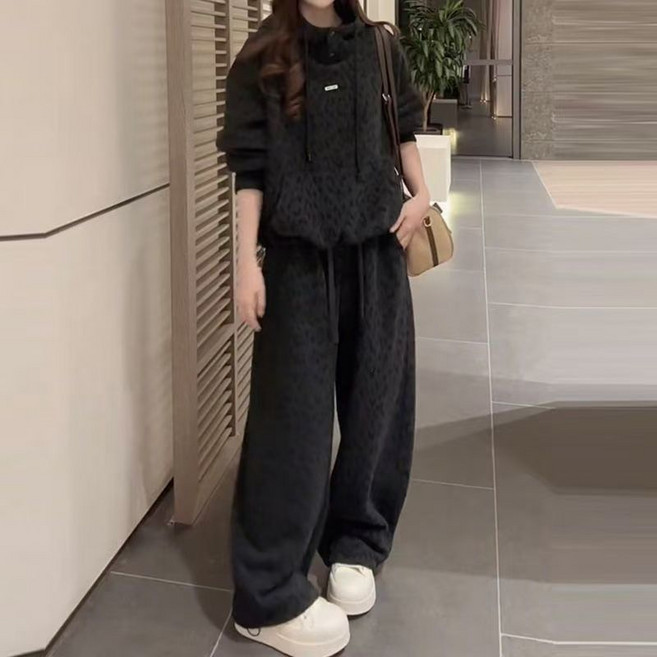 韓系連帽時尚休閒套裝女 衛衣直筒褲兩件套