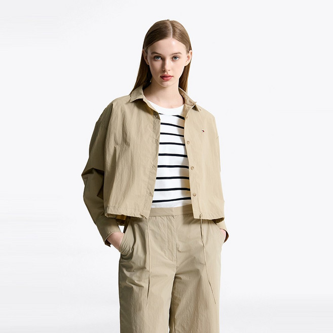 타미힐피거 나일론 블루종 셔츠 (T22F1WSH070WT2AEG)