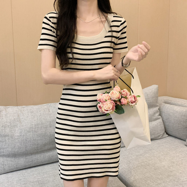 미중 여성 원피스 여름 루즈핏 데일리 스퀘어넥 니트 스트라이프 캐주얼 나른한 원피스bb