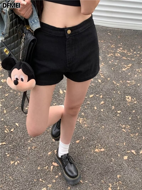 QRU 新款黑色牛仔短褲女高腰美式辣妹包臀緊身顯瘦a字熱褲夏季