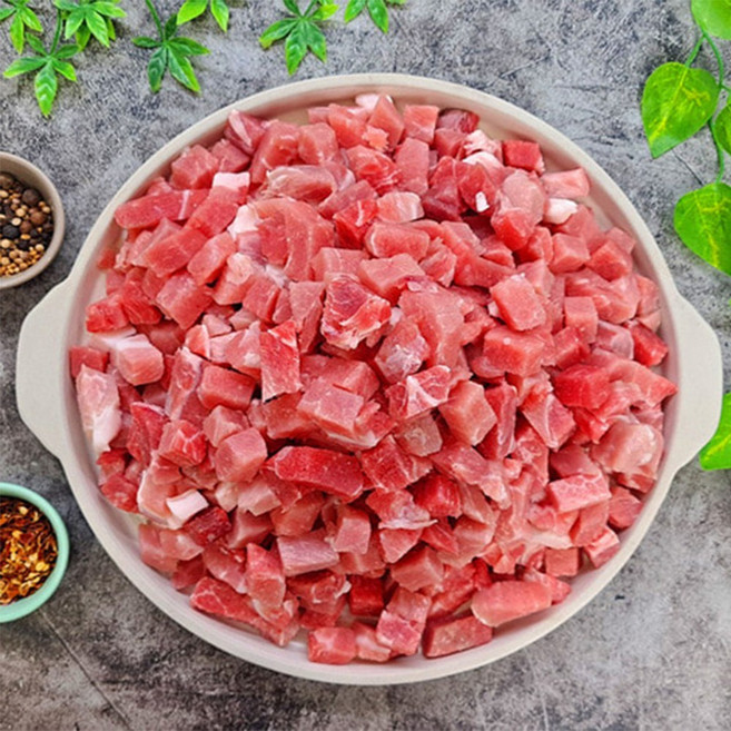 국내산 돼지고기 뒷다리살 후지 짜장카레용 1cm 두께 큐브모양 500g, 1개