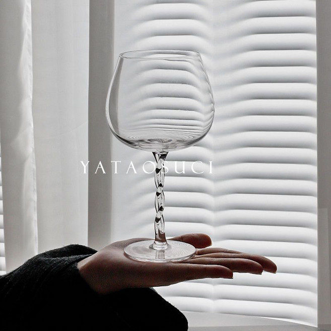 야타오스치 트위스티드 스템 크리스탈 와인잔, 2개