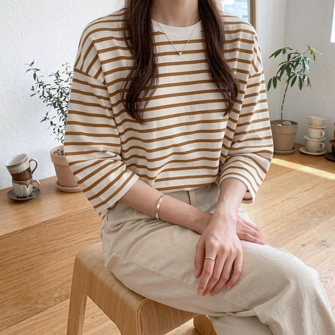 데일리앤 미로 봄 여름 여성 스트라이프 7부 티셔츠 루즈핏 줄무늬 벌룬소매 맨투맨