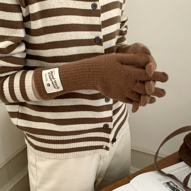 어반이즈 핑거홀 롱 니트 여성 장갑