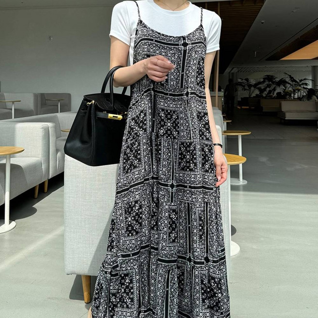 여성 반다나 페이즐리 플레어 나시 롱 원피스