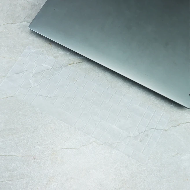 호환 MSI KATANA 15 17 13VEK B13VGK 13VFK B12VEK B12VFK B12VGK MSI PULSE 15 17 B12V B13V 실리콘 노트, 02 Transparent