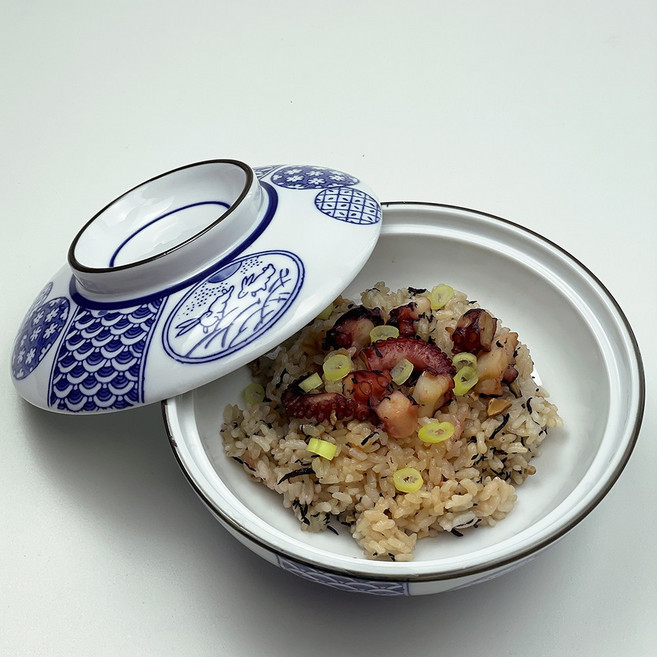 본인 일본풍 우사기 텐동 돈부리 덮밥 일식 규동 그릇 17.8cm(면기+뚜껑 세트), 1개