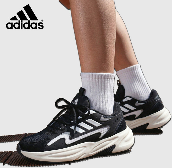 아디다스 어글리 슈즈 오즈웨이브 발 편한 키높이 스니커즈