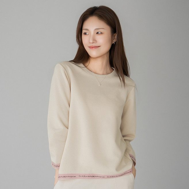 마담4060 엄마옷 마담4060 심플라인배색 중년여성 데일리 티셔츠 -RTE2603024-