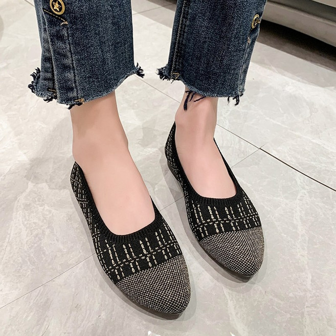 스카이에프씨씨 여성 발편한 슬립온 니트 펀칭 통풍 엄마화 여성용 미끄럼방지 플랫슈즈 워킹화 여성컴 포트화 SK1251109