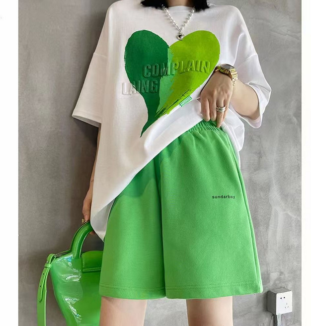 AREVI 여름 여자 트레이닝 세트 루즈핏 고급 프린트 라운드넥 반팔 티셔츠 반바지