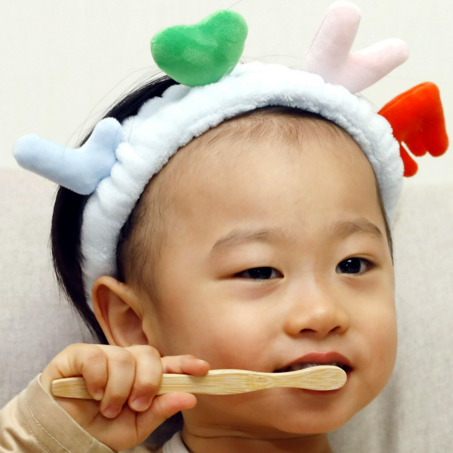 두돌 9개월아기 어린이 대나무칫솔 세트 컨티뉴어스 KC인증, 나무색, 2개, 1세트