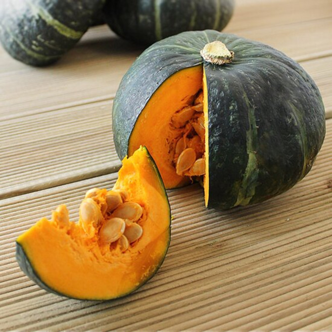 [뉴질랜드 정품] 900g 내외 크고 맛있는 실속 단호박 뉴질랜드단호박, 1개, 뉴질랜드 단호박 1통