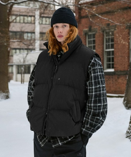 미니멀프로젝트 MNMP 하이넥 패딩 베스트 MVT102 / 4COLOR