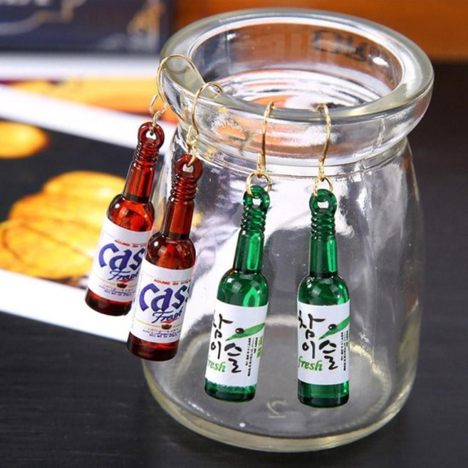 맥주귀걸이 인싸 소주 맥주 귀걸이 이어커프 필요없는선물 웃긴선물 외국인 참이슬 카스 악세사리