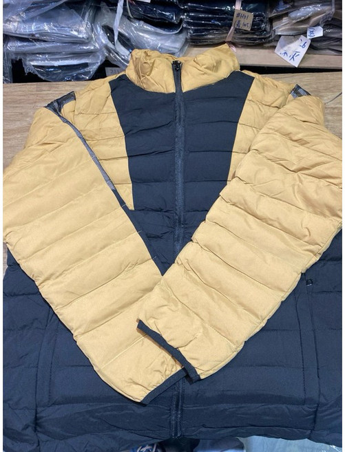 磨光絲面料 很柔軟 很輕量 內裡加絨 「羽絨棉」外套 （福利） #5516 #footway &粉倉