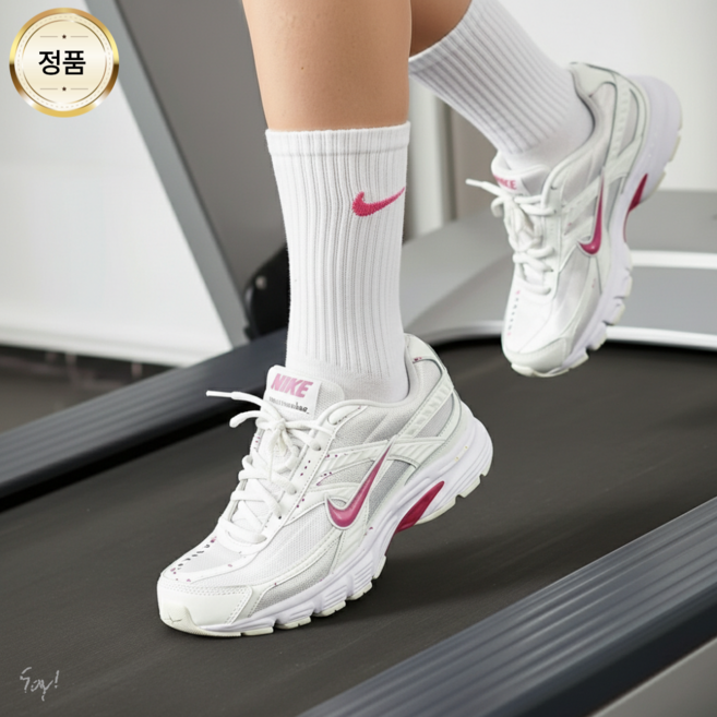 [국내매장정품] 나이키 여성 편안한 지지력과 통기성좋은 러닝화 데일리 운동화 스니커즈 이니시에이터 SEWNKINIT