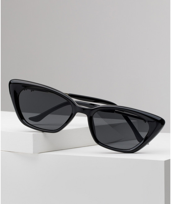 리끌로우 ENCLOS 4 컬러 자외선차단 캣아이 메탈 세련된 사각 패션선글라스