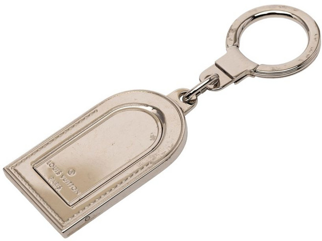루이 비통 중고 2000-2025 실버 메탈 러기지 태그 키홀더