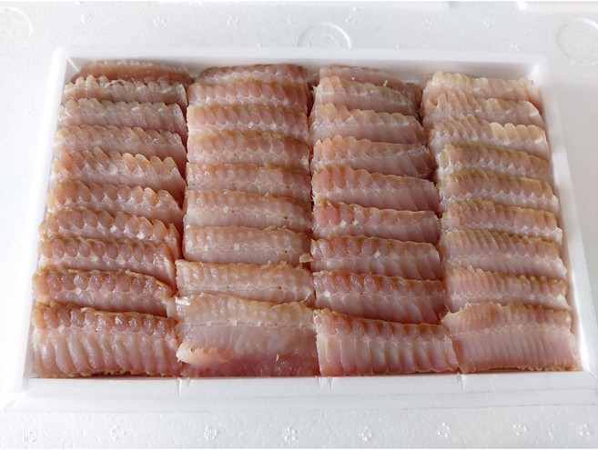 [목포남도홍어]아르헨티나산 홍어회 삼합용 날갯살 1kg, 중간숙성, 1개, 아르헨티나산 날갯살 1kg
