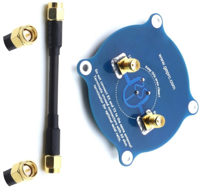 원형 편파 안테나 Triples Feed Patches-1 긴 드론과 호환되는 5.8G 9.4DBI, SMA, 1개