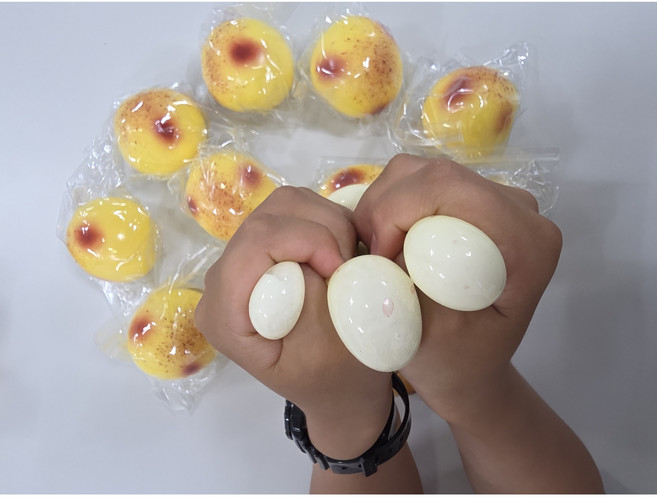 끈적이는 말랑이 감자빵 감자떡 꽈배기 타르트 빵떡 포테이토 스퀴시 스트레스볼 어린이선물 단체선물, 1개, 50g, 옵션4. 강원도 감자떡 말랑이