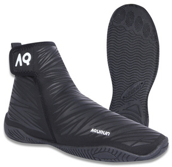 아쿠런 미드탑 아쿠아슈즈 + 파우치