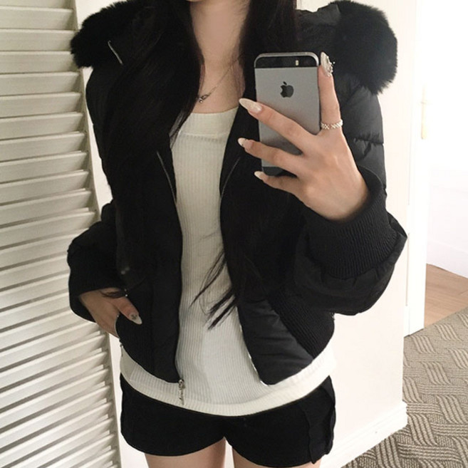 [개미허리핏*느좋녀룩/왕따뜻*.*] 투웨이집업 털후드 포켓 무지밴딩 크롭 숏패딩 (슬림핏 겨울아우터 연말파티 웰론덕다운니트 빅사이즈 통통 키작녀룩 힙한야상점퍼 경량잠바 크리스마스)