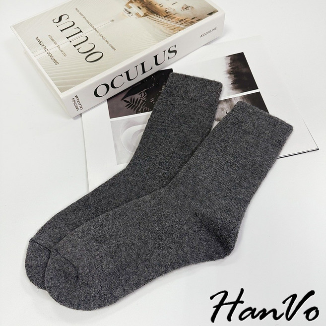 HanVo 男款加厚保暖羊毛中筒襪 秋冬絨毛素色潮流休閒襪 B07-7046