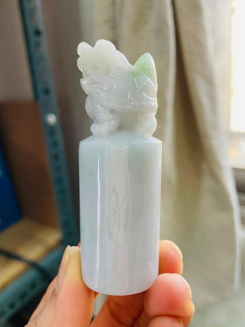 翡翠印章 龍龜雕刻 芙蓉種白底青玉石印章 2.4cm圓印, 天然A貨玉 芙蓉種 細潤白底青滿載而歸招財龍龜翡翠印章/大圓印/私章 2.4cm大印體 辣色陽綠添翠 大器尊貴, 1個