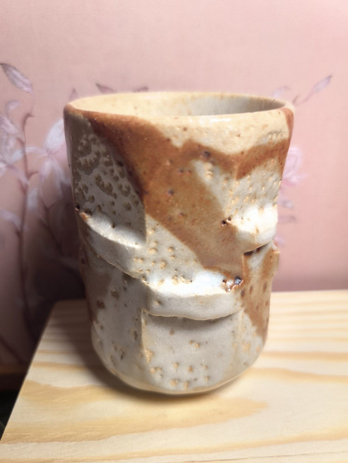 日本志野燒主人杯 白瓷棕釉 螞蟻洞紋理, 商品主圖, 1個