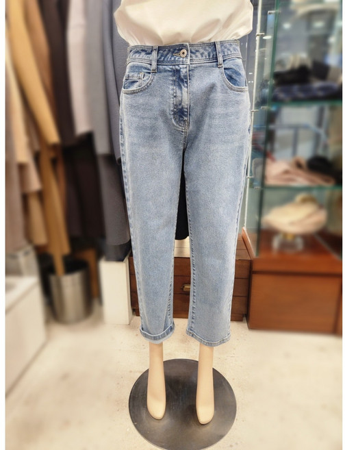 [BCBG] 비씨비지 일자핏 데님 바지 B5A1P351