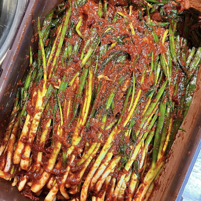 [단독특가] 김치대가 수제양념 당일제조 전라도 여수 파김치, 1박스, 1kg