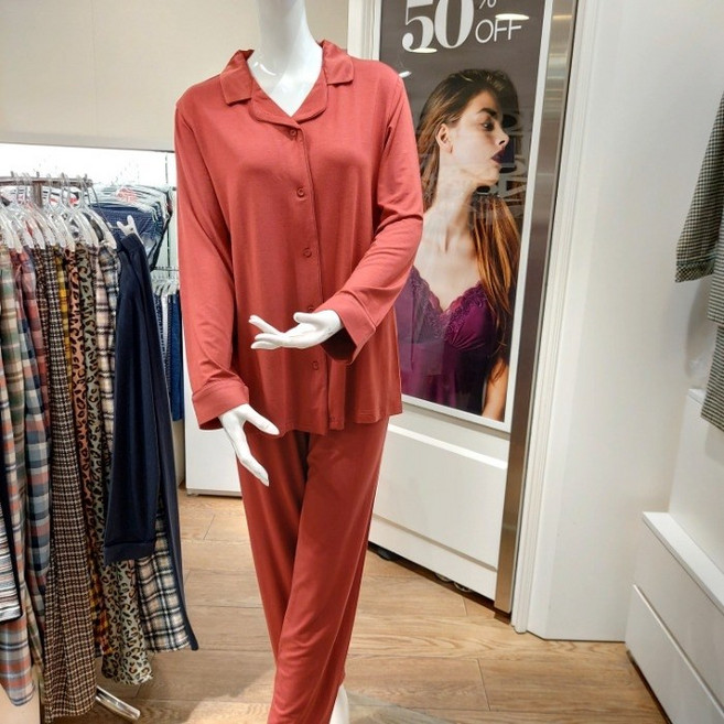 비비안 ~레이온잠옷 WP1815A BRED~NC중앙로역점