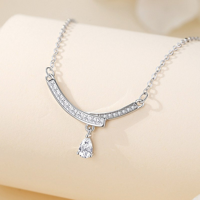 YANGTA 14k 여성 데일리 스마일 체인 목걸이 스파클링 1부 다이아 목걸이 여성패션 선물추천