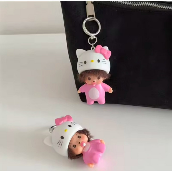 바른홈 키티 몬치치 키링 가방고리인형 에어팟 휴대폰 고리 커플 (서 있는 버전)