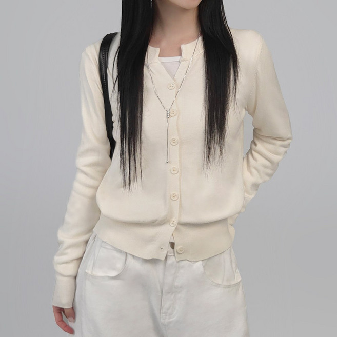 센시즌 네이 여성 간절기 캐시미어 터치 세미크롭 레이어드 라운드 기본 긴팔 가디건