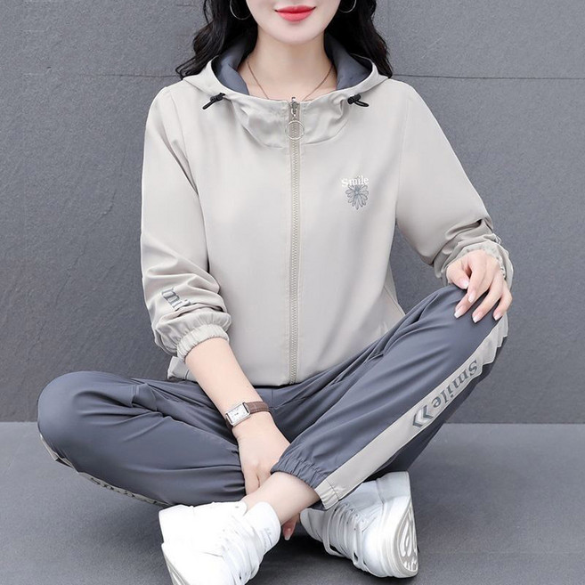 여성 봄가을 트레이닝 세트 캐주얼 바람막이 후드집업 조거팬츠 운동 투피스