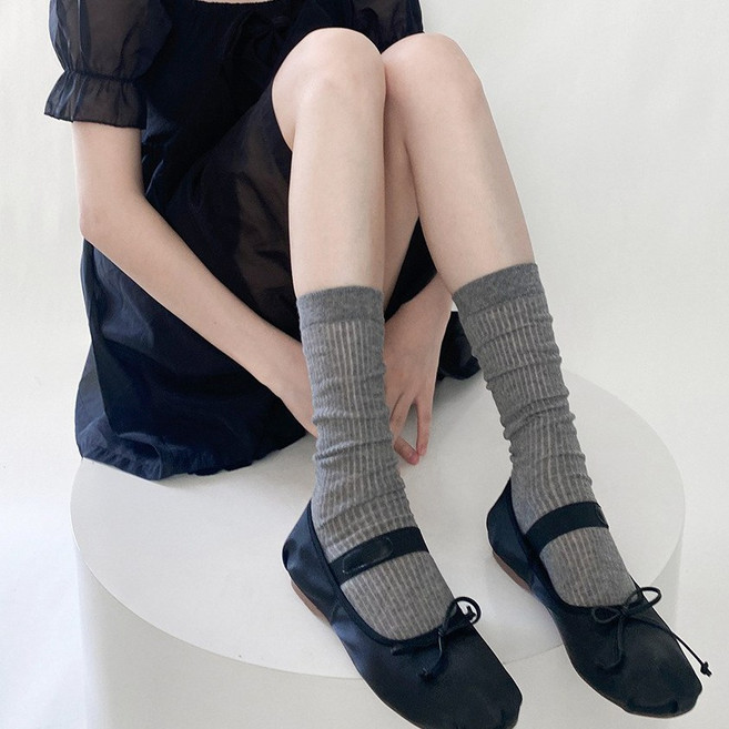 2켤레 세트 여성 시스루 니삭스 양말 루즈핏 롱삭스 봄여름 간절기 발레코어 프레피 데일리 학생 패션
